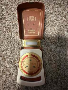 Vintage Zeiss Ikon Ikophot Light Meter with Original Case